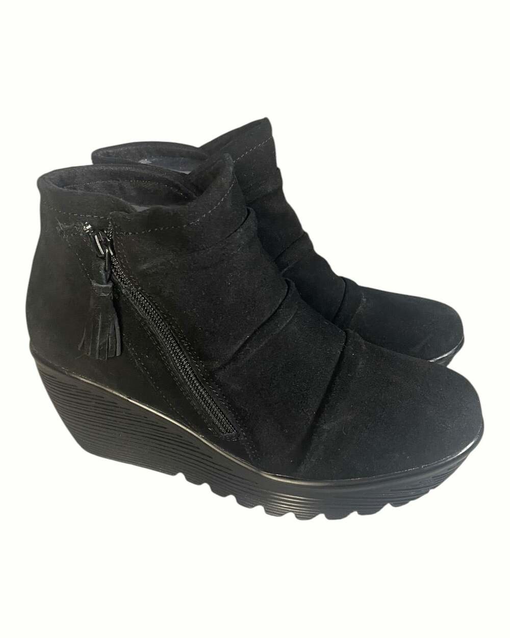 Skechers Women’s Parallel Triple Threat Black Suede Wedge Booties Size-8